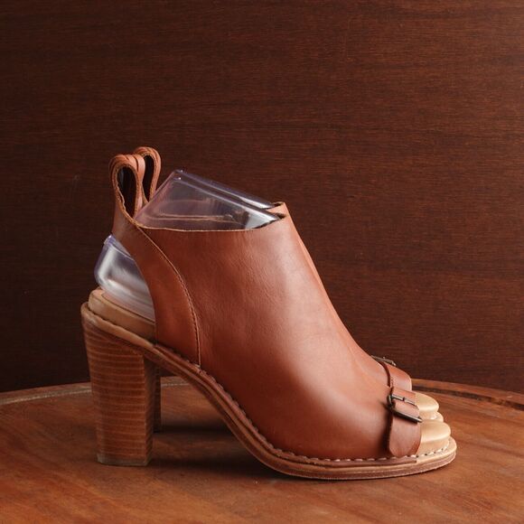 See By Chloe Heels Womens SZ EU 38 US 8 Cognac Brown Leather Peep Toe Zip Ankle